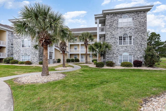 4709 Wild Iris Dr Unit 101, Myrtle Beach, SC 29577 - view of property with cooling unit