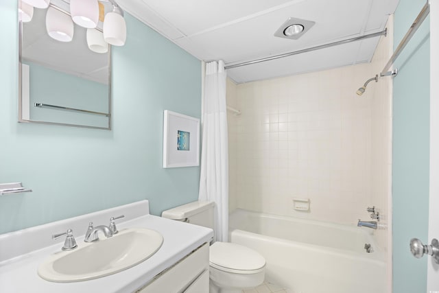 311 71st Ave N Unit 3-D, Myrtle Beach, SC 29572 - bathroom featuring vanity, toilet, and shower / tub combo with curtain