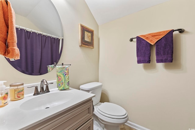200 Stonefly Ct, Murrells Inlet, SC 29576 - full bathroom featuring vanity, a shower with shower curtain, toilet, and lofted ceiling