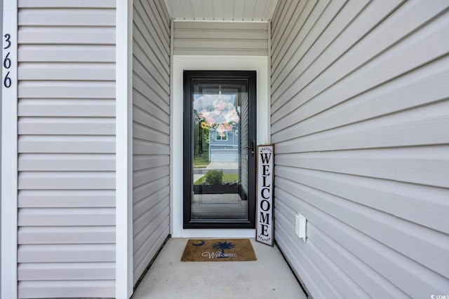 view of property entrance
