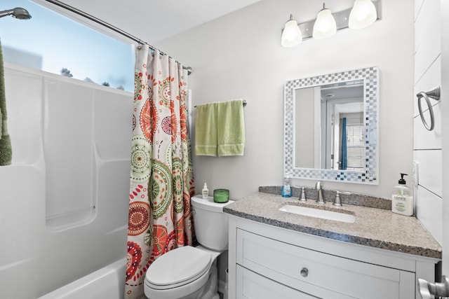 2262 Andover Dr Unit E, Surfside Beach, SC 29575 - full bath with toilet, vanity, and shower / tub combo with curtain