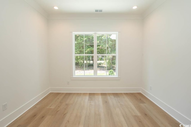 924 Morrall Dr, North Myrtle Beach, SC 29582 - spare room with healthy amount of natural light, light wood finished floors, and recessed lighting