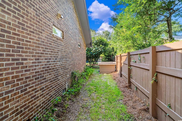 7602 Glenwood Dr, Myrtle Beach, SC 29572 - view of yard