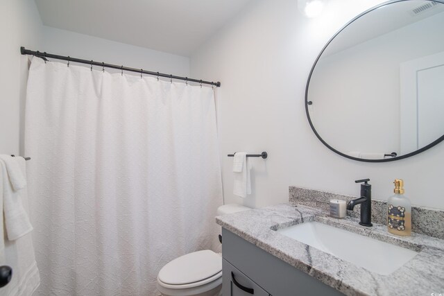 294 Field Loop Rd, Georgetown, SC 29440 - full bath with vanity, toilet, and curtained shower
