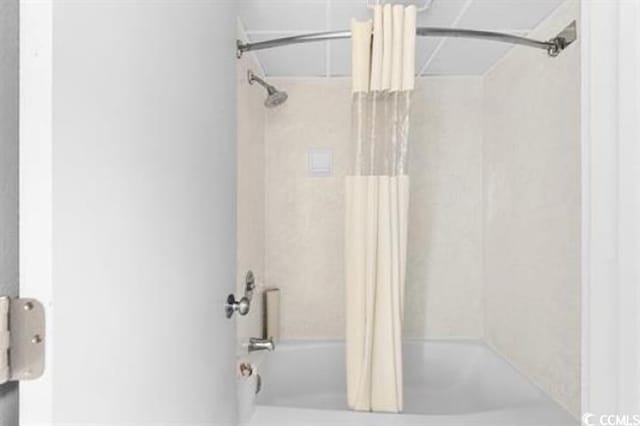 1105 S Ocean Blvd Unit 630, Myrtle Beach, SC 29577 - bathroom featuring shower / tub combo
