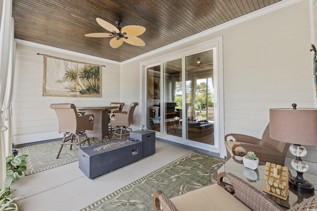 view of sunroom / solarium