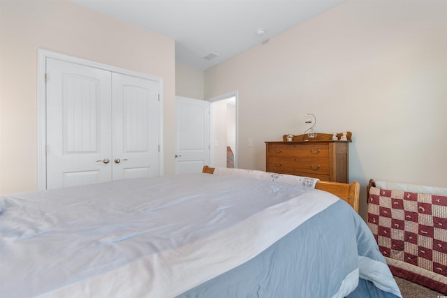 bedroom featuring a closet