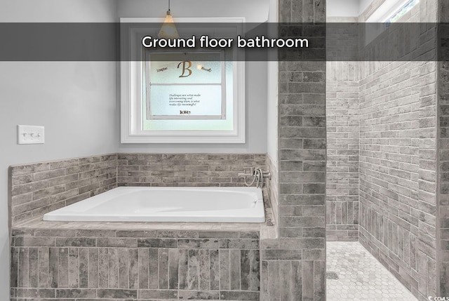 130 Hagar Brown Rd, Murrells Inlet, SC 29576 - bathroom with a bath