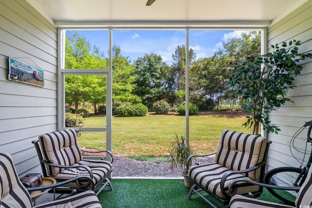 view of sunroom / solarium