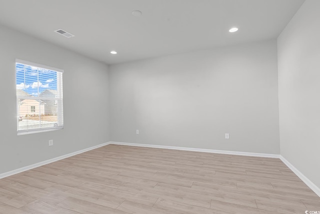 3119 Hannon Dr, Myrtle Beach, SC 29579 - empty room with light wood-style floors, baseboards, recessed lighting, and visible vents
