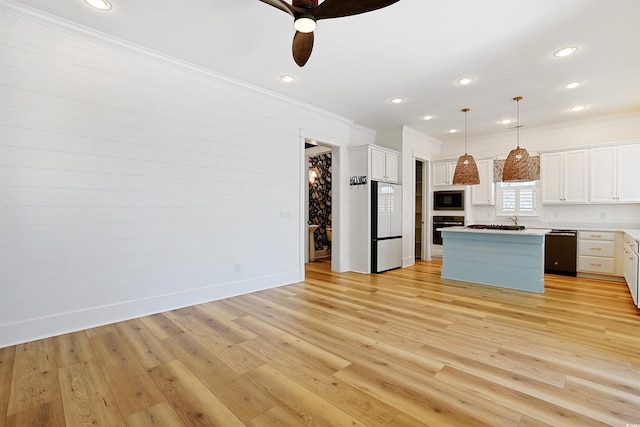 1359 Peterson St, Myrtle Beach, SC 29577 - kitchen with dishwashing machine, oven, built in microwave, refrigerator, and crown molding