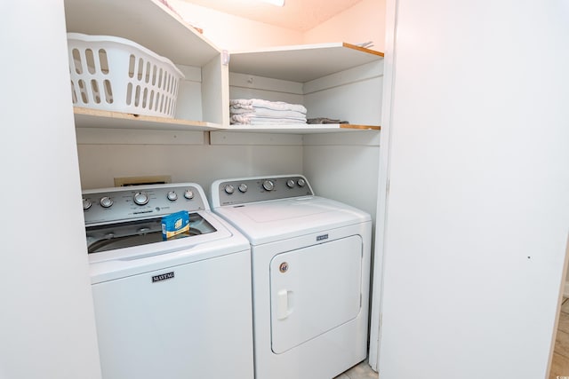 laundry room featuring laundry area and independent washer and dryer