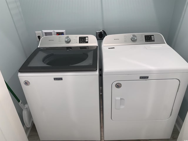 928STRANDAVE Strand Ave, North Myrtle Beach, SC 29582 - laundry area featuring separate washer and dryer and laundry area