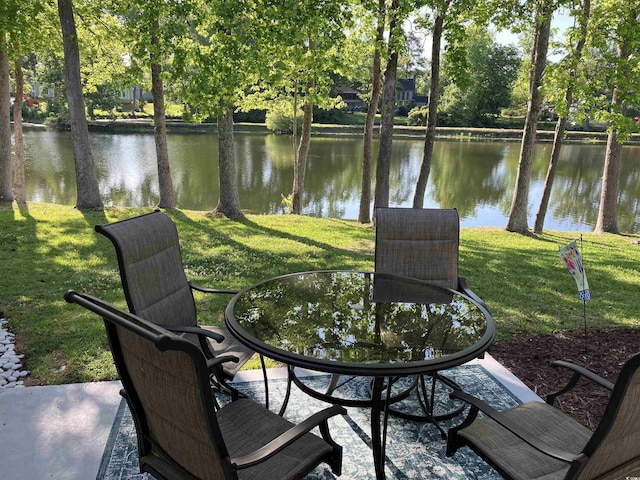 104-4 Gully Branch Ln Unit 4, Myrtle Beach, SC 29572 - sunroom with a water view