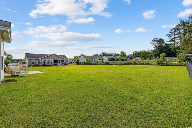 view of yard featuring a patio