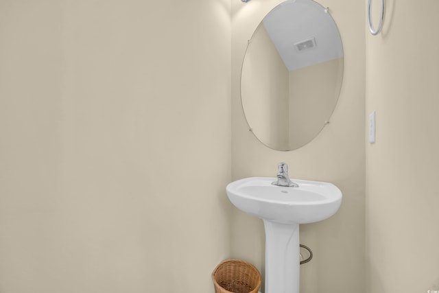 381 Winslow Ave, Myrtle Beach, SC 29588 - bathroom with visible vents