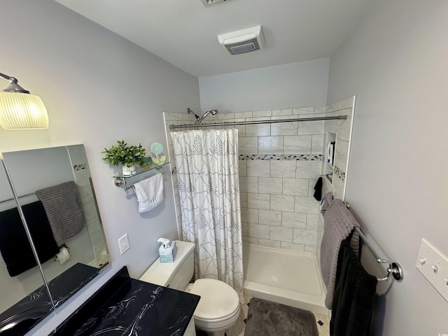801 Talbot Cir, Myrtle Beach, SC 29577 - bathroom with toilet, tiled shower, and vanity