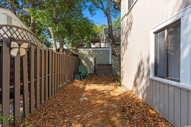 607A 28th Ave S, North Myrtle Beach, SC 29582 - view of yard