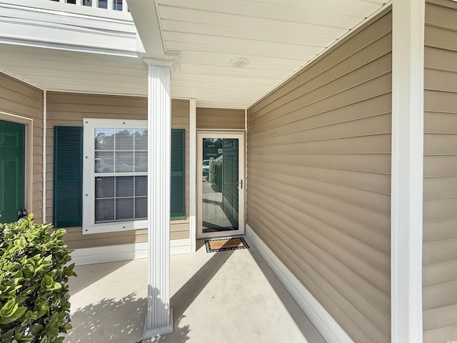 1041 Blue Stem Dr Unit 37A, Pawleys Island, SC 29585 - entrance to property with a porch