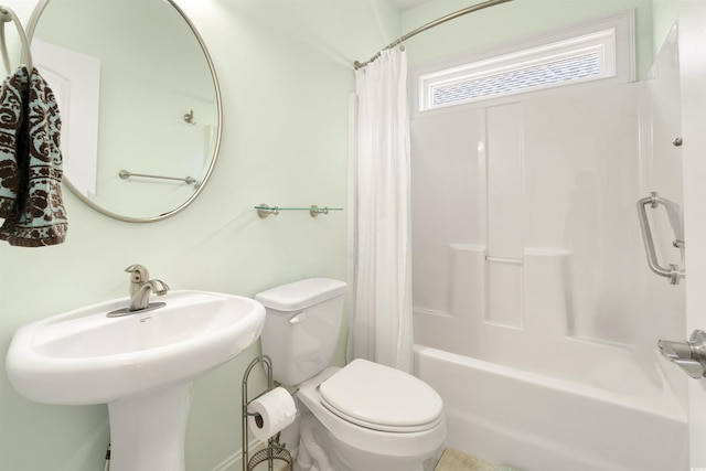 220 Waterfall Cir, Little River, SC 29566 - full bath featuring toilet, shower / bath combo, and a sink