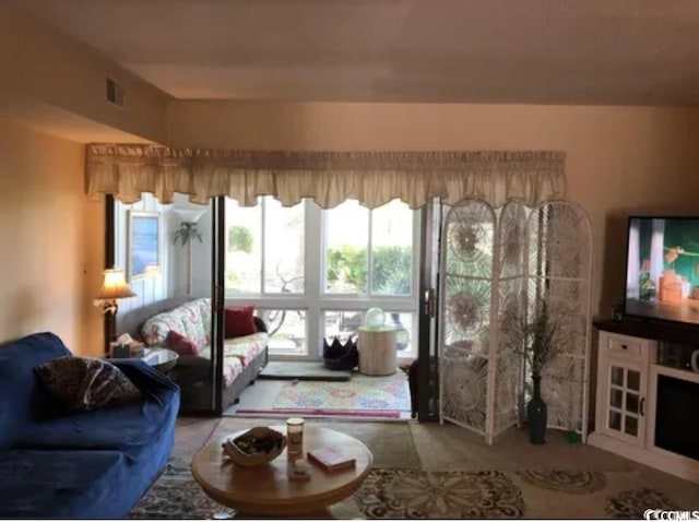913 Villa Dr Unit 913, North Myrtle Beach, SC 29582 - living area with visible vents