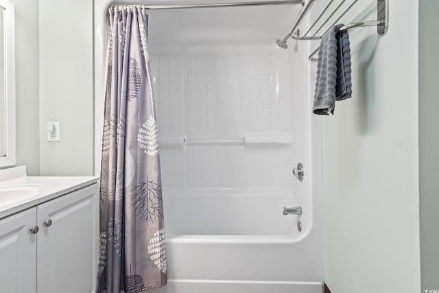 205 74th Ave N Unit 1104, Myrtle Beach, SC 29572 - bathroom featuring vanity and shower / tub combo