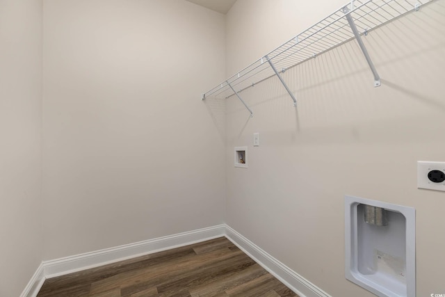 725 Choctaw Dr, Conway, SC 29526 - laundry room featuring washer hookup, hookup for an electric dryer, baseboards, and dark wood-style floors