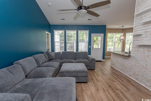 601 Blue Daisy Ct, Loris, SC 29569 - photo 3