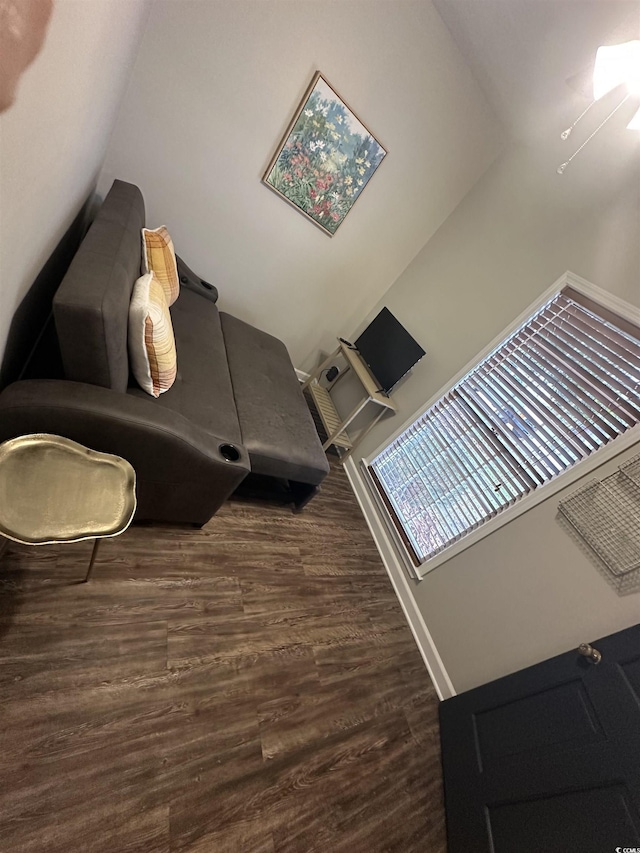 207 E Bobby Gerald Pkwy, Marion, SC 29571 - living area with wood finished floors and baseboards