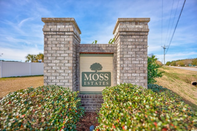 229 Duchess Ct, Myrtle Beach, SC 29588 - community / neighborhood sign with fence