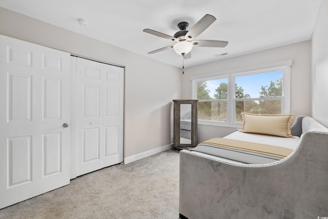 1720 Horry St, Conway, SC 29526 - living area featuring carpet, ceiling fan, and baseboards