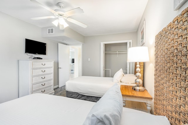 bedroom featuring a closet and ceiling fan