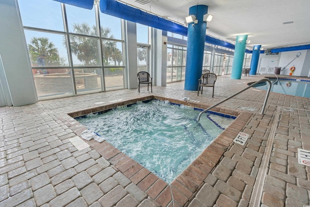 504 N Ocean Blvd N Unit 309, Myrtle Beach, SC 29577 - indoor pool with an in-ground hot tub
