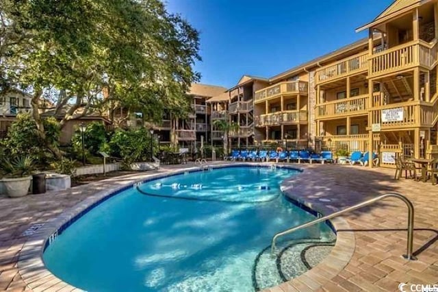 2805 N Ocean Blvd Unit 113, Myrtle Beach, SC 29577 - view of community pool