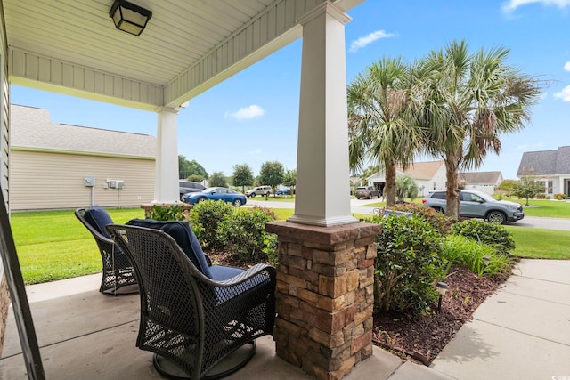 view of patio / terrace with covered porch