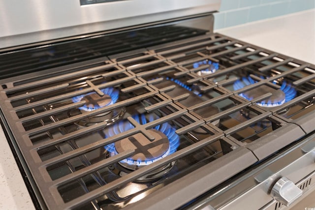 1303 Bermuda Grass Dr, Myrtle Beach, SC 29579 - detailed view of gas range