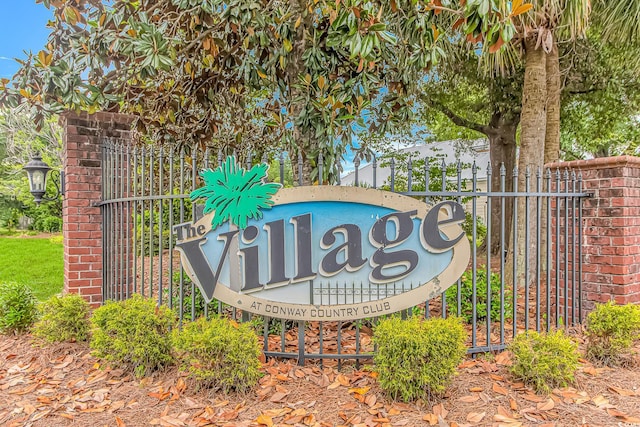 212 Greenwich Dr, Conway, SC 29526 - community / neighborhood sign with fence