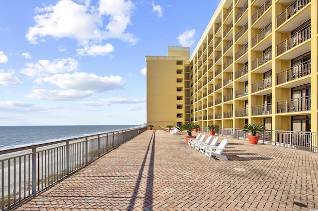6900 N Ocean Blvd Unit 1437, Myrtle Beach, SC 29572 - surrounding community featuring a water view