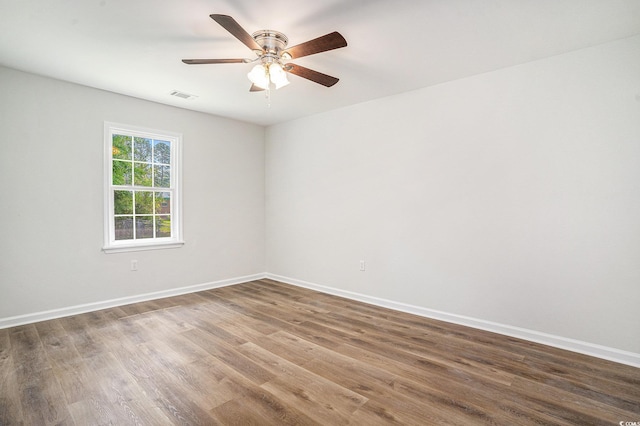 450 Player St, Georgetown, SC 29440 - spare room featuring wood finished floors and a ceiling fan