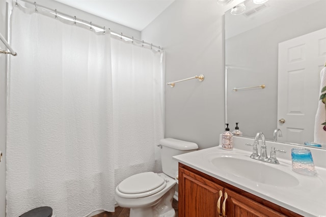 3 Birdsong Ct, Murrells Inlet, SC 29576 - full bath featuring toilet, vanity, and shower / tub combo with curtain