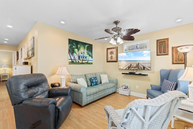 6001 S Kings Hwy, Myrtle Beach, SC 29575 - living area featuring wood finished floors, baseboards, a ceiling fan, and recessed lighting