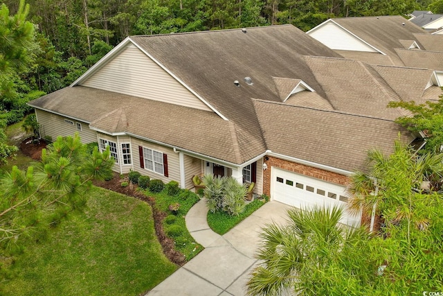 aerial view of property and surrounding area