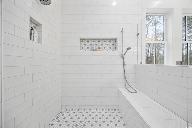 341 Brickwell Ln, Pawleys Island, SC 29585 - full bath featuring a tile shower