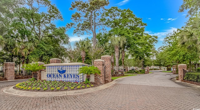 601 Hillside Dr N Unit 302, North Myrtle Beach, SC 29582 - community sign featuring curved driveway