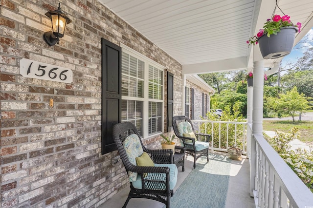 view of patio / terrace with covered porch