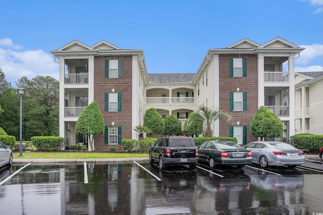 488 River Oaks Dr Unit 61N, Myrtle Beach, SC 29579 - view of property with uncovered parking