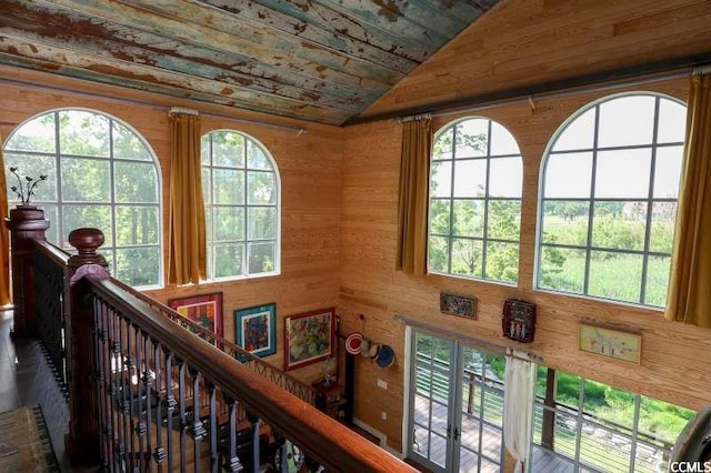 detailed view of wooden walls and wood ceiling