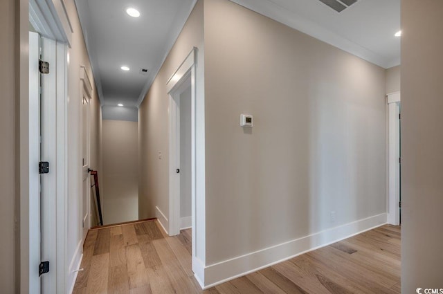 1142 Fiddlehead Way, Myrtle Beach, SC 29579 - hall featuring light wood finished floors, baseboards, and recessed lighting