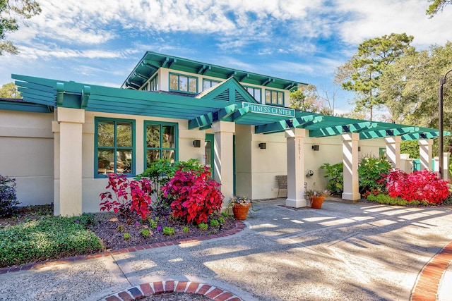 4803 Bucks Bluff Dr, North Myrtle Beach, SC 29582 - contemporary home featuring stucco siding