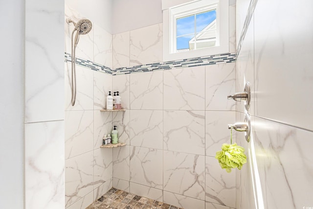 5032 Middleton View Dr, Myrtle Beach, SC 29579 - bathroom featuring tiled shower